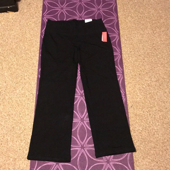 livi yoga pants